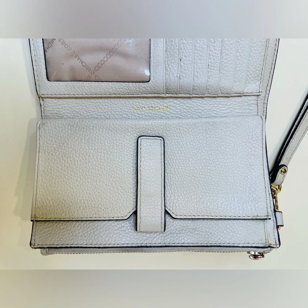Michael‎ Kors Adele Double Zip Gold Tone Wristlet Wallet